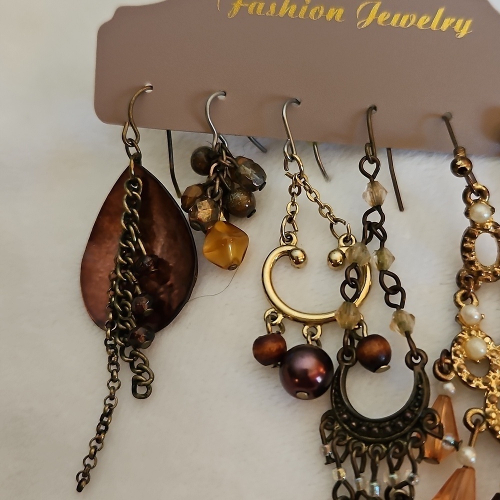 Vtg Set of Six Single Boho Gypsy Chandalier Dangle Hook Earrings - Picture 2 of 4